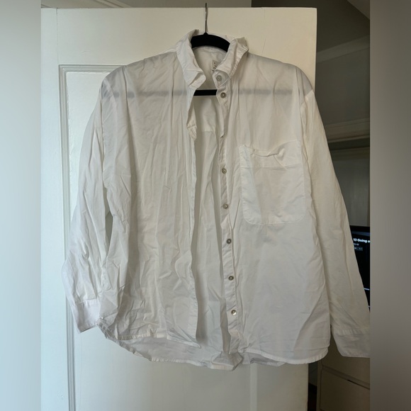 L White button down - Picture 2 of 2